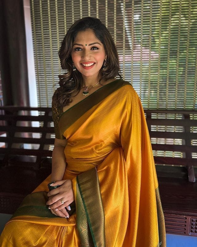 Bewitching Yellow Soft Silk Saree with Lissome Blouse Piece - Colorful Saree