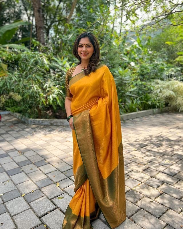 Bewitching Yellow Soft Silk Saree with Lissome Blouse Piece - Colorful Saree