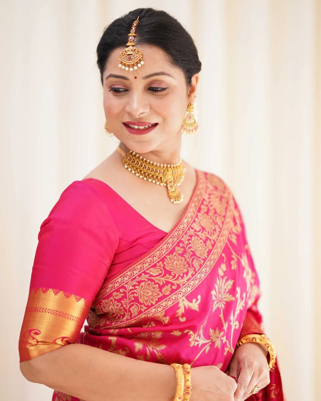 Denouement Dark Pink Soft Banarasi Silk Saree With Prodigal Blouse Piece - Colorful Saree