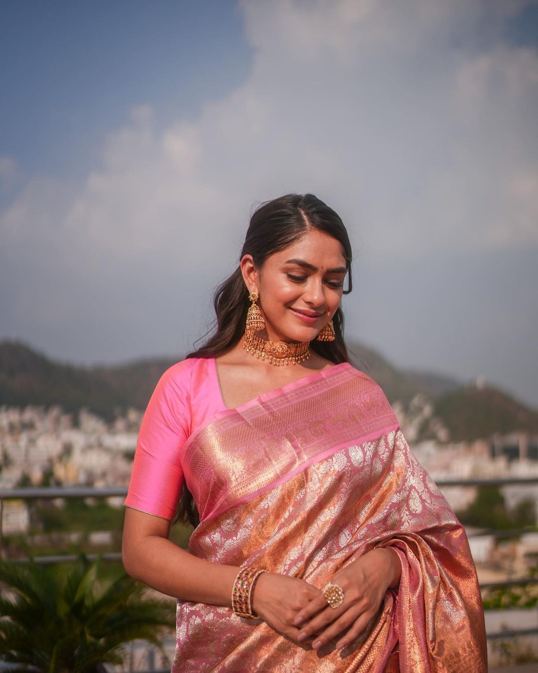 Denouement Pink Soft Banarasi Silk Saree With Impressive Blouse Piece - Colorful Saree