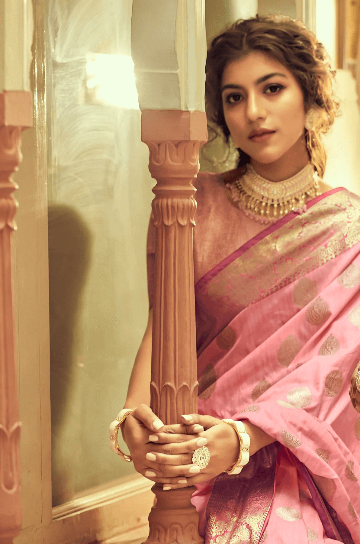 Incredible Pink Soft Banarasi Silk Saree With Hypnotic Blouse Piece - Colorful Saree