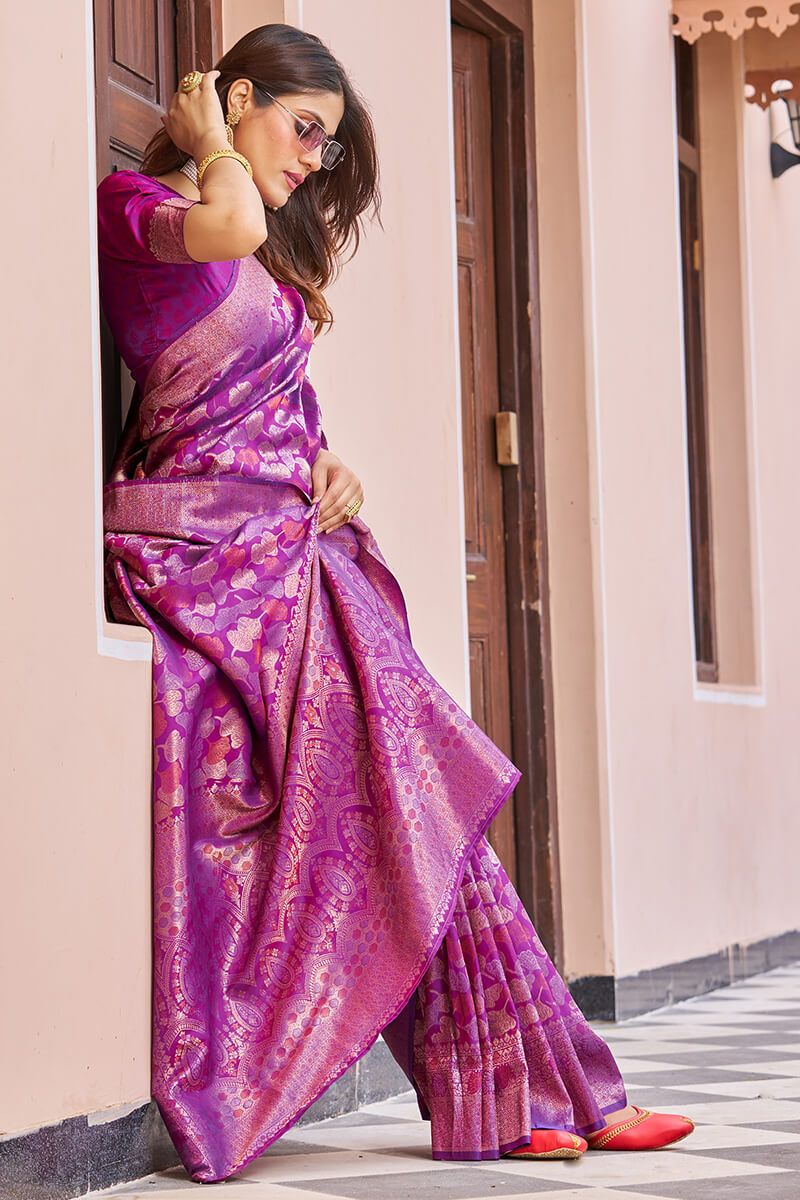 Flattering Purple Kanjivaram Silk Saree With Desuetude Blouse Piece - Colorful Saree