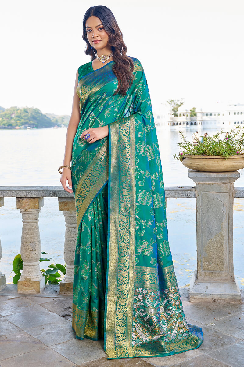 Jazzy Rama Kanjivaram Silk Saree With Engaging Blouse Piece - Colorful Saree