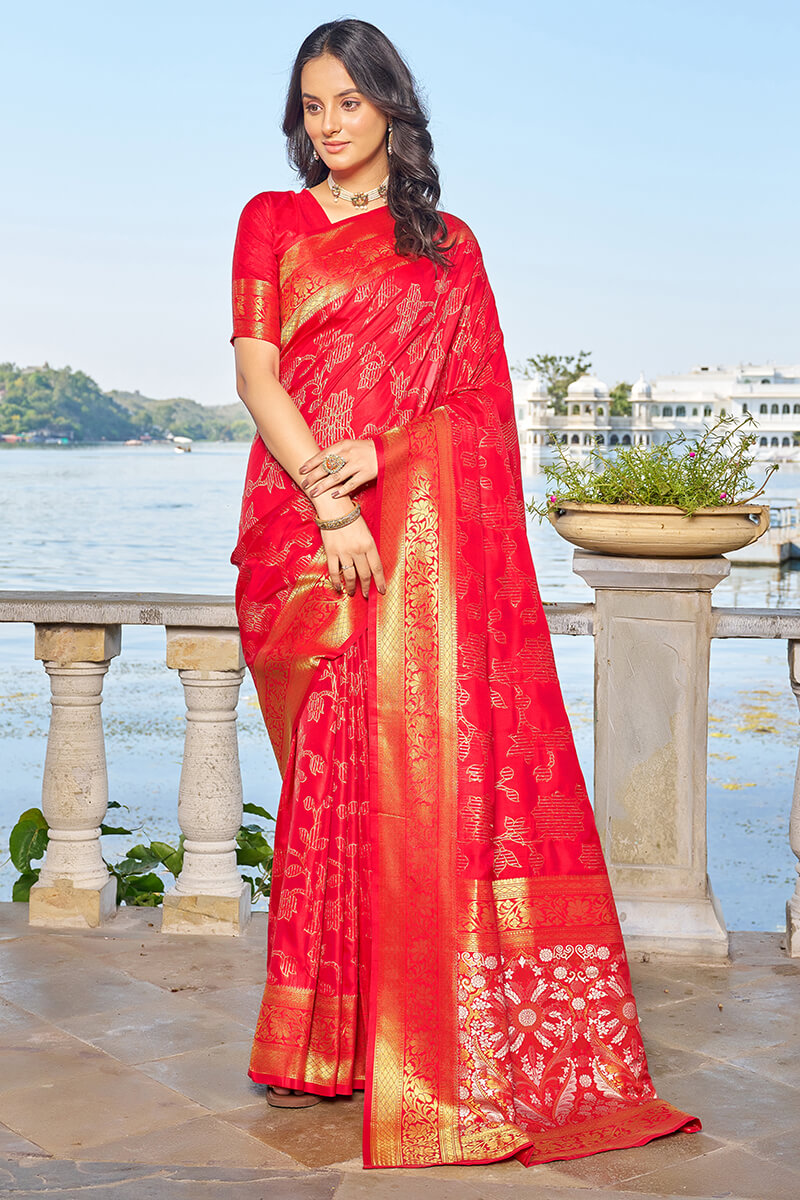 Desiring Red Kanjivaram Silk Saree With Supernal Blouse Piece - Colorful Saree