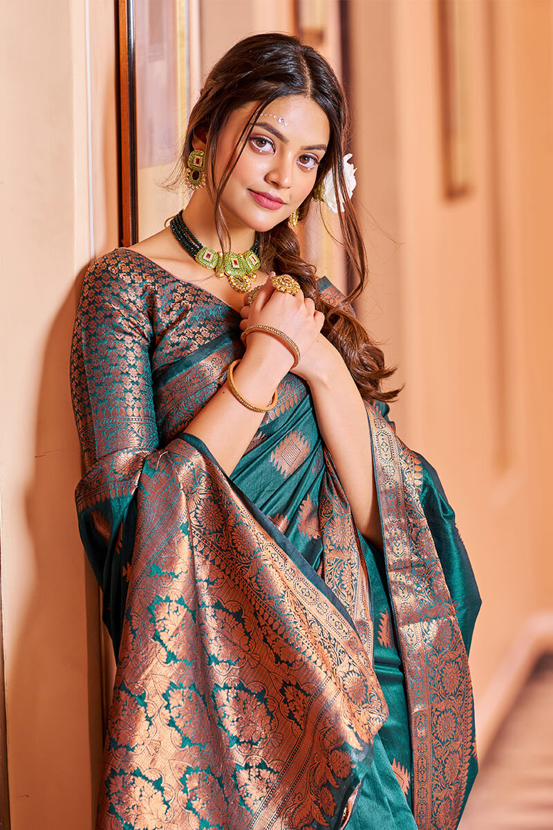 Twirling Rama Soft Banarasi Silk Saree With Entrancing Blouse Piece - Colorful Saree