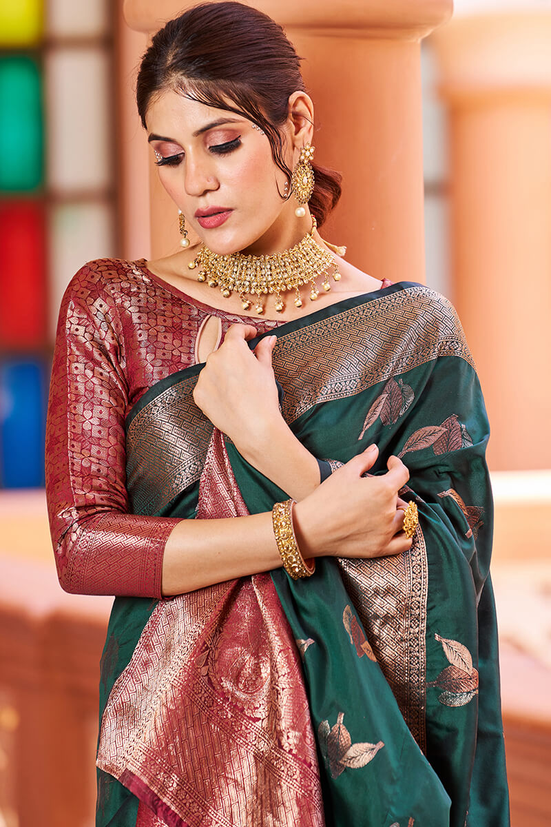 Flamboyant Dark Green Soft Banarasi Silk Saree With Pleasant Blouse Piece - Colorful Saree