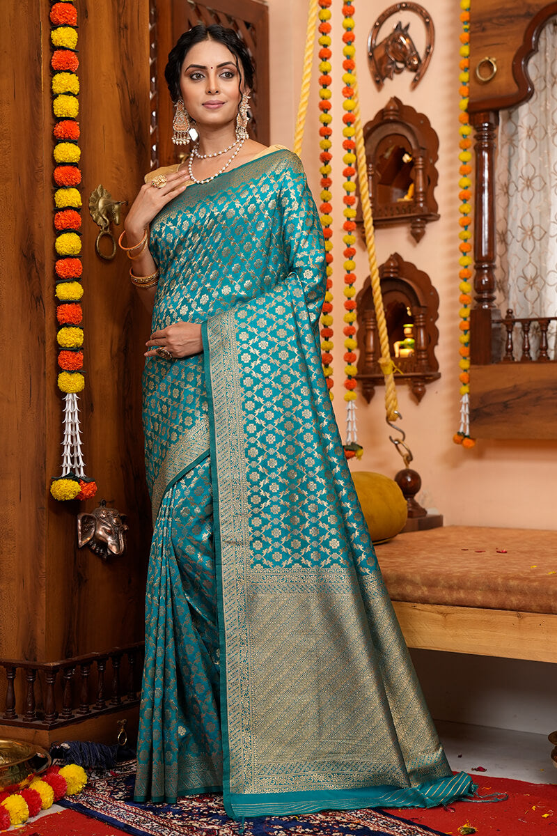 Elegant Firozi Kanjivaram Silk With Trendy Blouse Piece - Colorful Saree