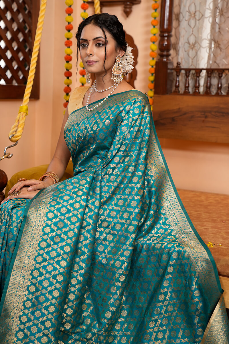 Elegant Firozi Kanjivaram Silk With Trendy Blouse Piece - Colorful Saree