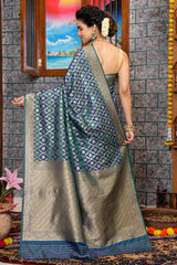 Gleaming Navy Blue Kanjivaram Silk With Ratatouille Blouse Piece - Colorful Saree