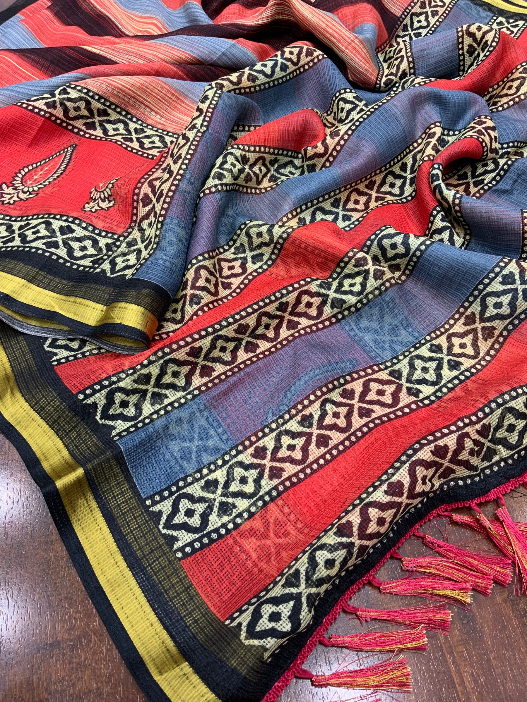 Elegantly Crafted Kota Silk Saree for Women: Luxuriously Soft, Exquisitely Printed, and Embellished with a Weaving Pattu Border - Colorful Saree