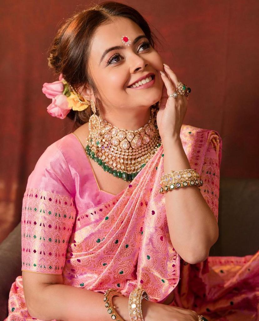 Propinquity Pink Soft Silk Saree With Flaunt Blouse Piece - Colorful Saree