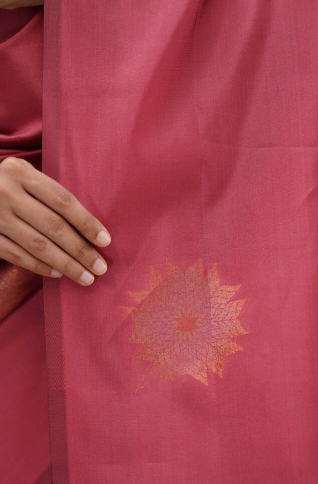 Mesmerising Pink Soft Silk Saree With Skinny Blouse Piece - Colorful Saree