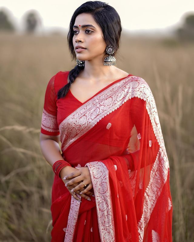 Angelic Red Soft Silk Saree With Excellent Blouse Piece - Colorful Saree