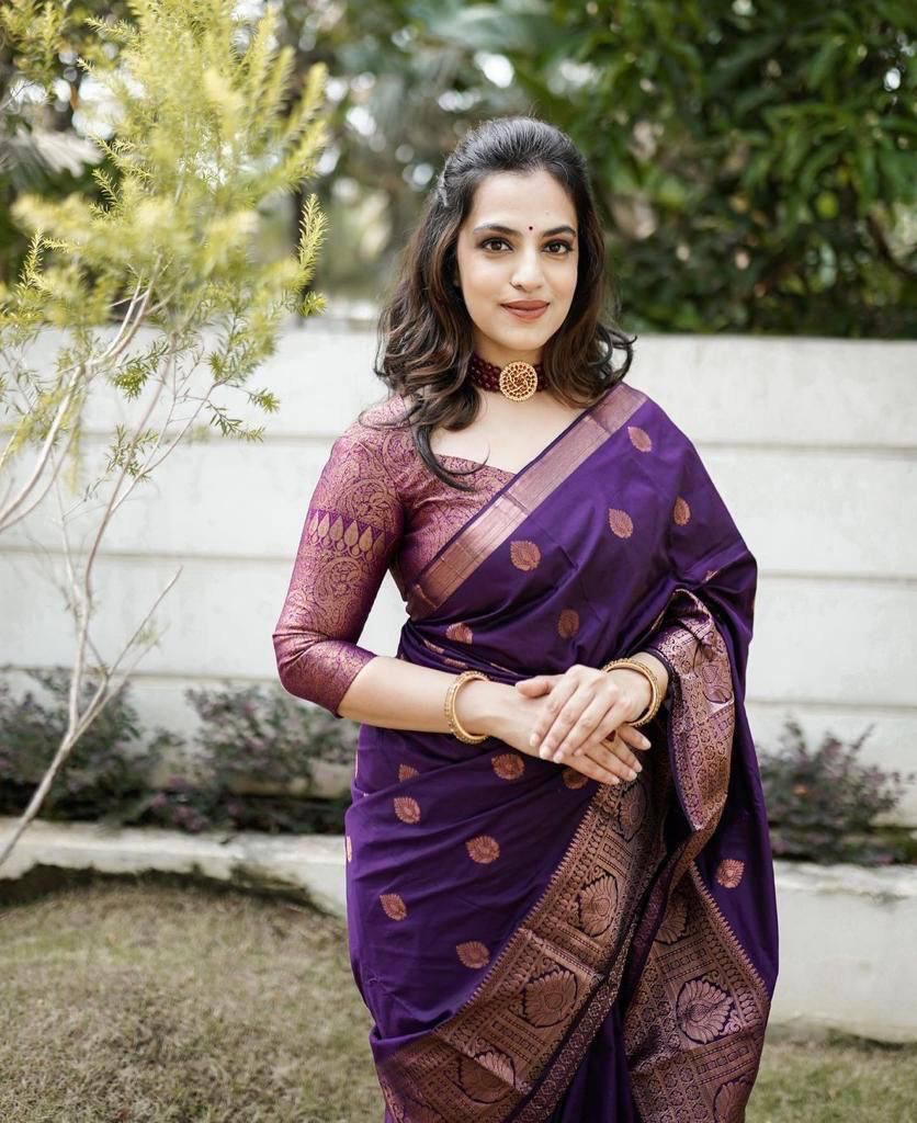 Amiable Purple Soft Silk Saree With Divine Blouse Piece - Colorful Saree