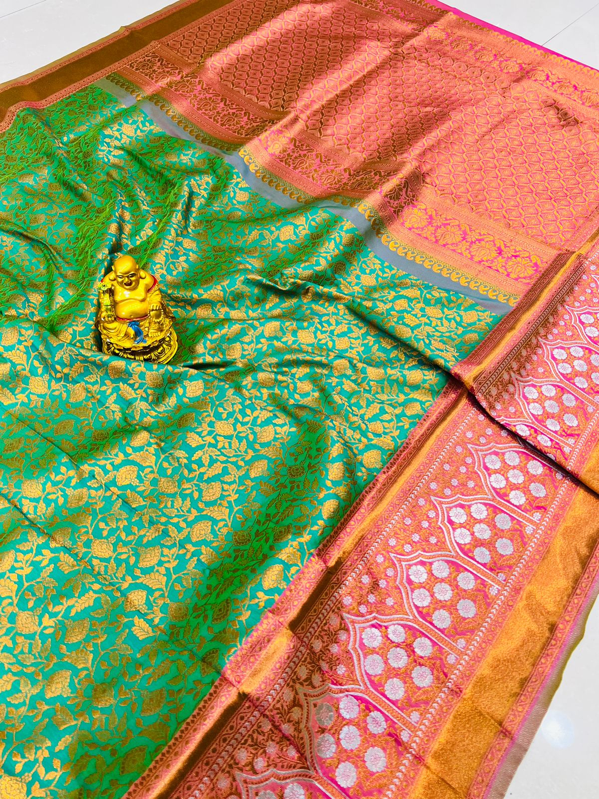 Designer Sea Green Kanjivaram Silk Saree With Murmurous Blouse Piece - Colorful Saree