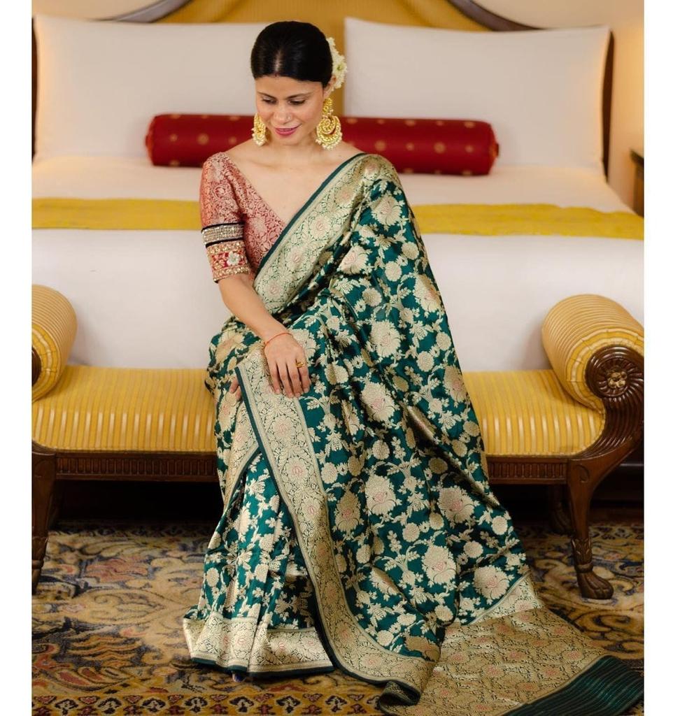 Inspiring Green Soft Banarasi Silk Saree With Classic Blouse Piece - Colorful Saree