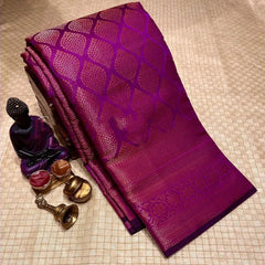 Incomparable Purple Soft Silk Saree With Splendiferous Blouse Piece - Colorful Saree