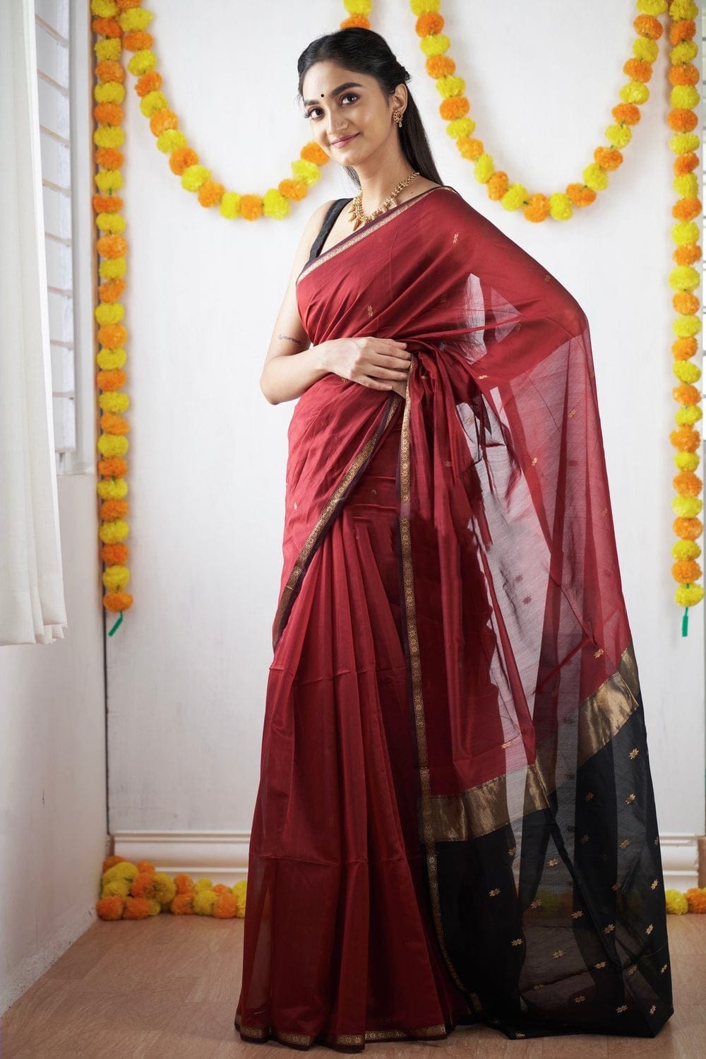 Engaging Red Cotton Silk Saree With Redolent Blouse Piece - Colorful Saree