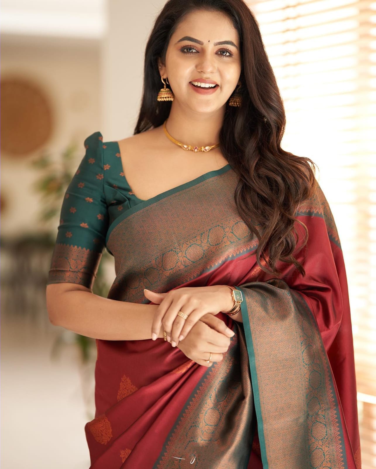 Artistic Maroon Soft Silk Saree With Splendorous Blouse Piece - Colorful Saree