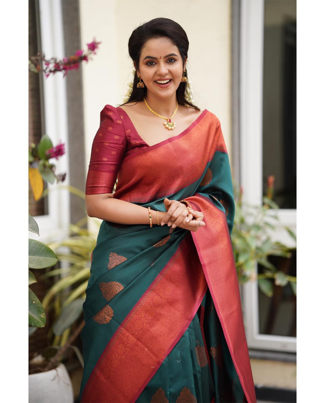 Imbrication Rama Soft Silk Saree With Artistic Blouse Piece - Colorful Saree