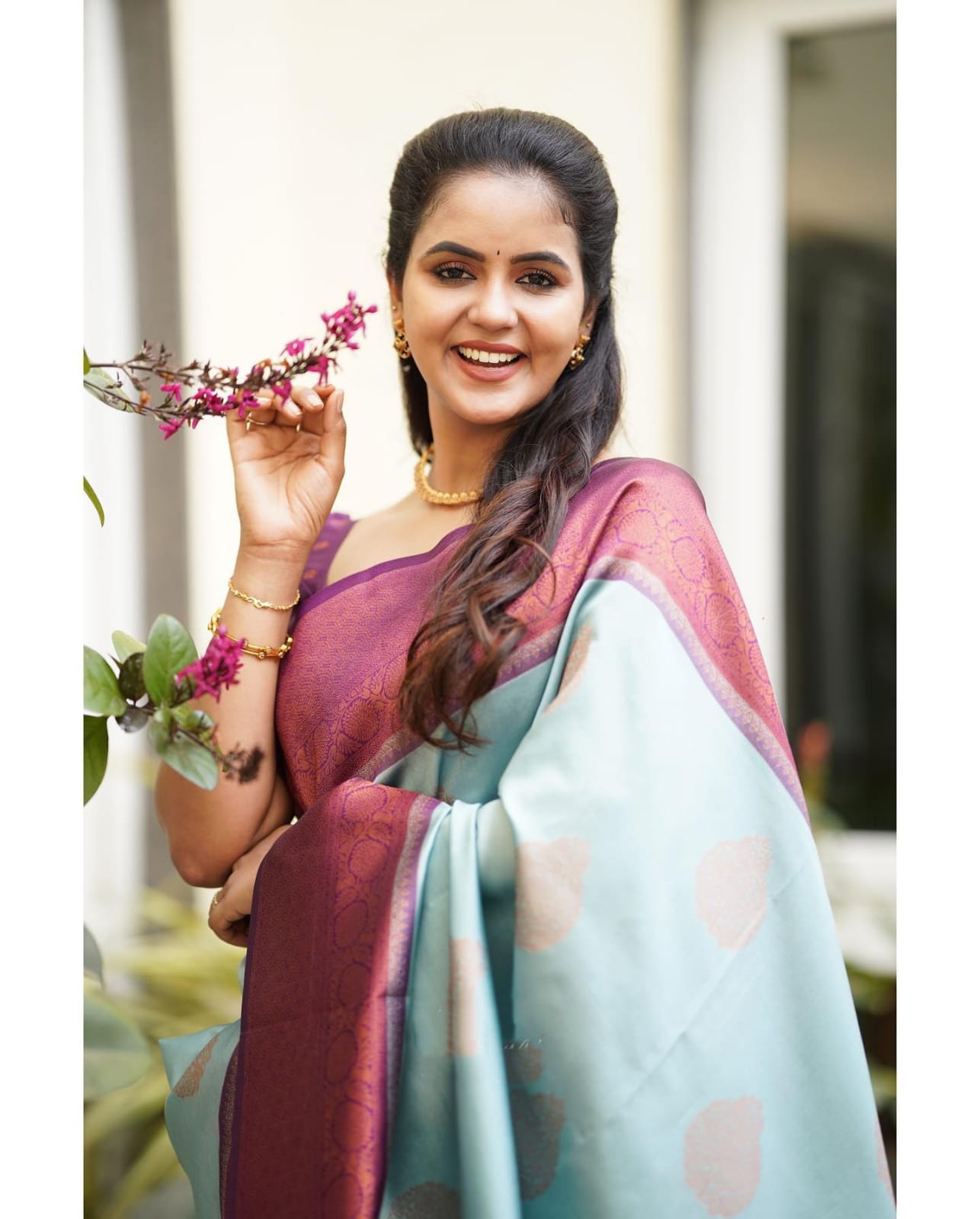 Sempiternal Sky Soft Silk Saree With Denouement Blouse Piece - Colorful Saree