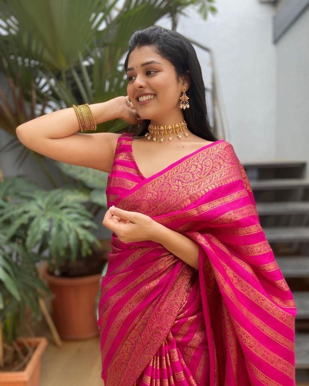 Glowing Pink Soft Silk Saree With Groovy Blouse Piece - Colorful Saree