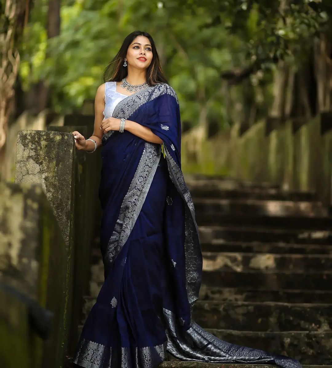 Navy blue sarees best sale