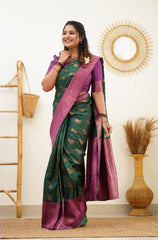 Supernal Green Soft Banarasi Silk Saree With Imaginative Blouse Piece - Colorful Saree