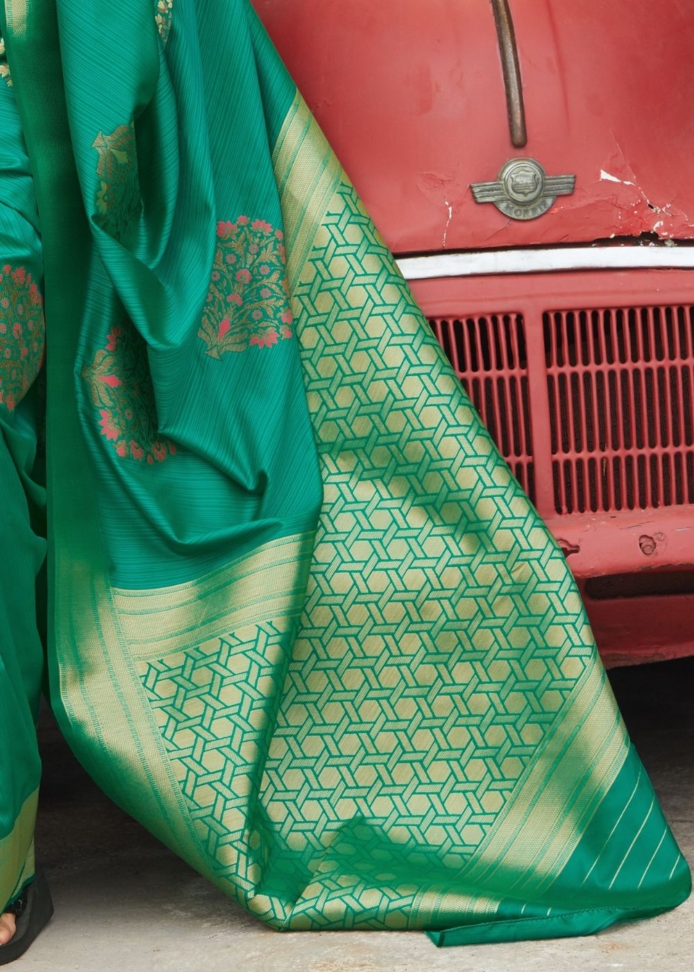 Green Silk Saree with Heavy Zari work Golden Pallu - Colorful Saree