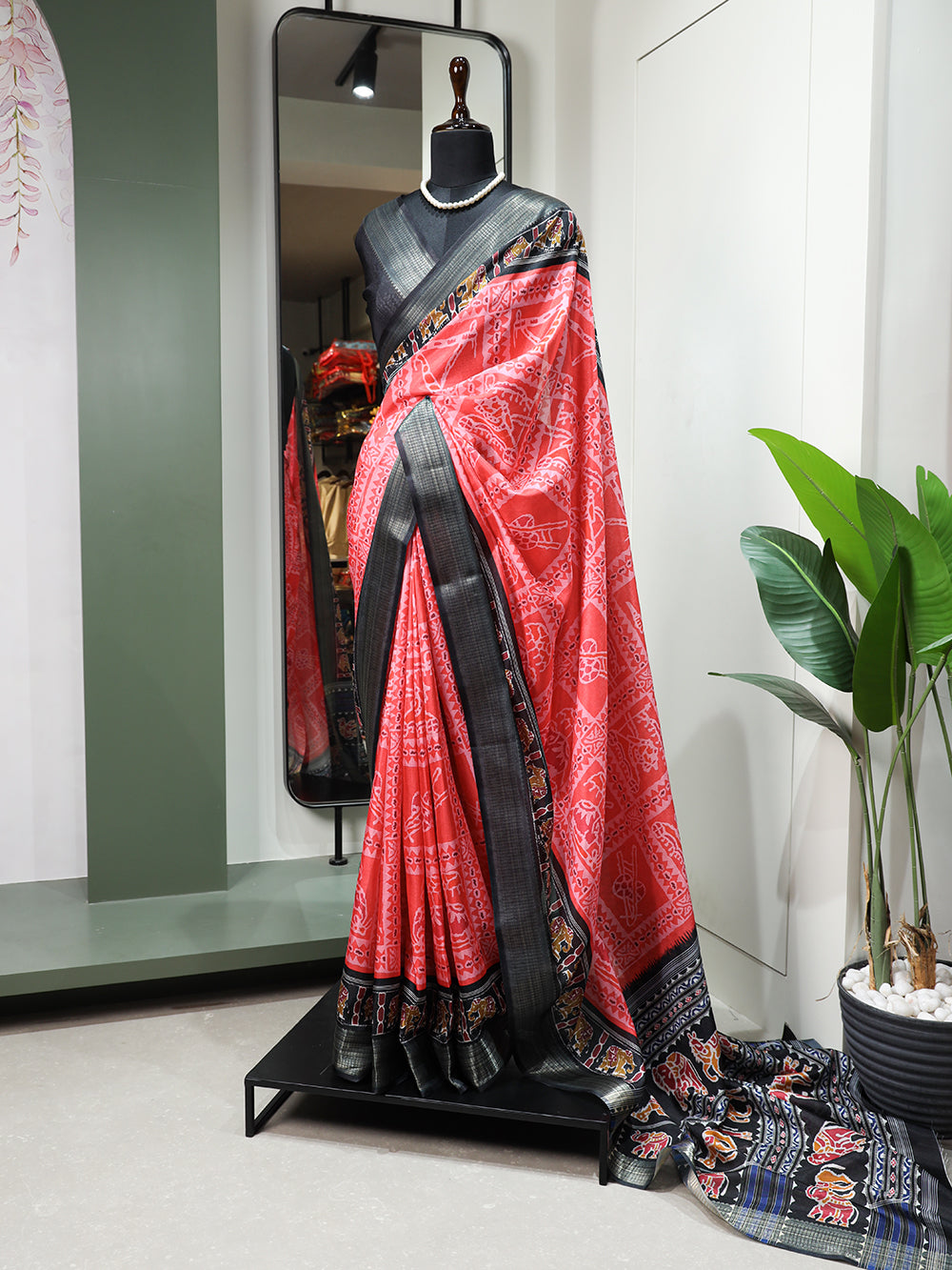 Salmon Color Printed With Zari Border Dola Silk Festive Wear Saree Colorful Saree