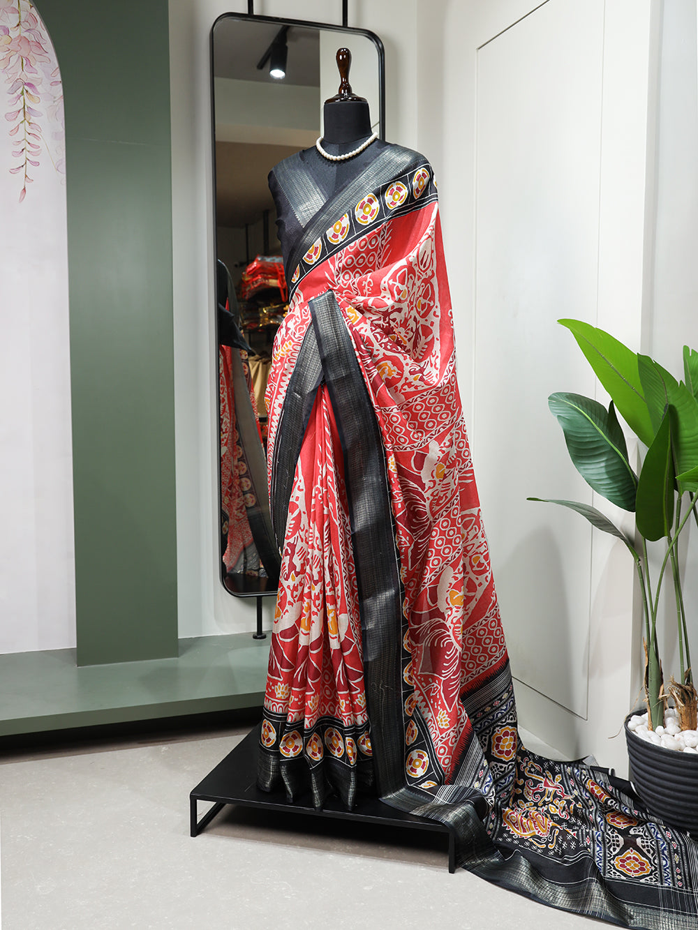 Red Color Printed With Zari Border Dola Silk Saree Colorful Saree