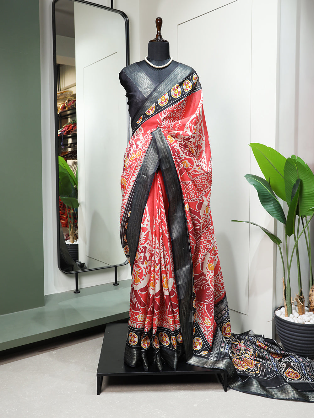 Red Color Printed With Zari Border Dola Silk Saree Colorful Saree