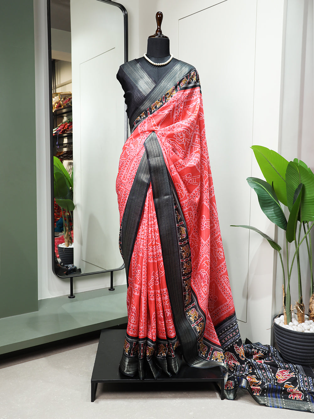 Salmon Color Printed With Zari Border Dola Silk Festive Wear Saree Colorful Saree